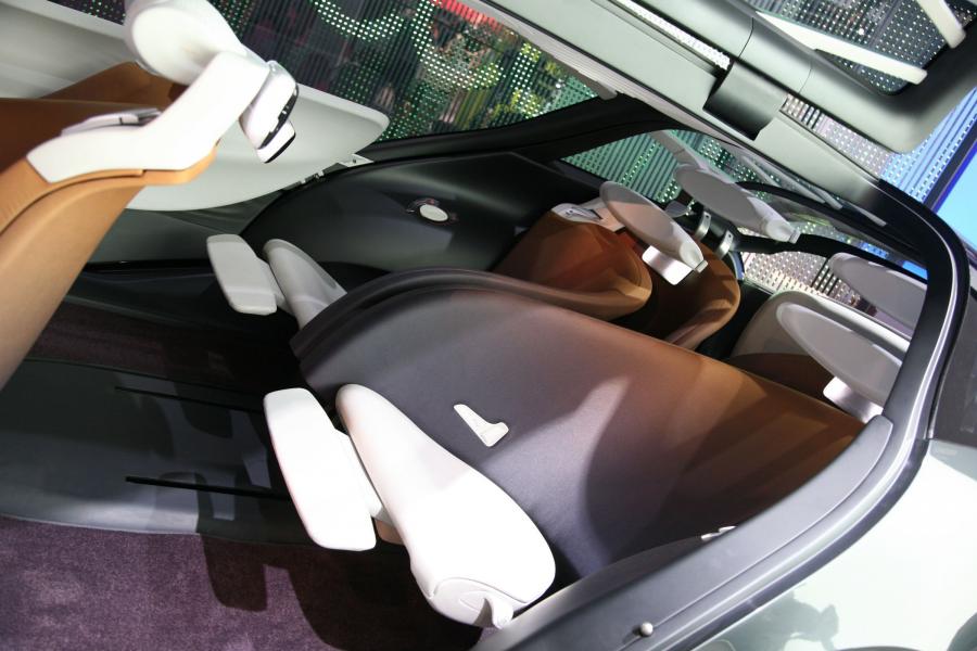  Renault Ondelios Concept 2008 года  (фото 25 из 108)